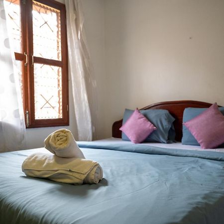 Makers Guesthouse Сиемрип Экстерьер фото
