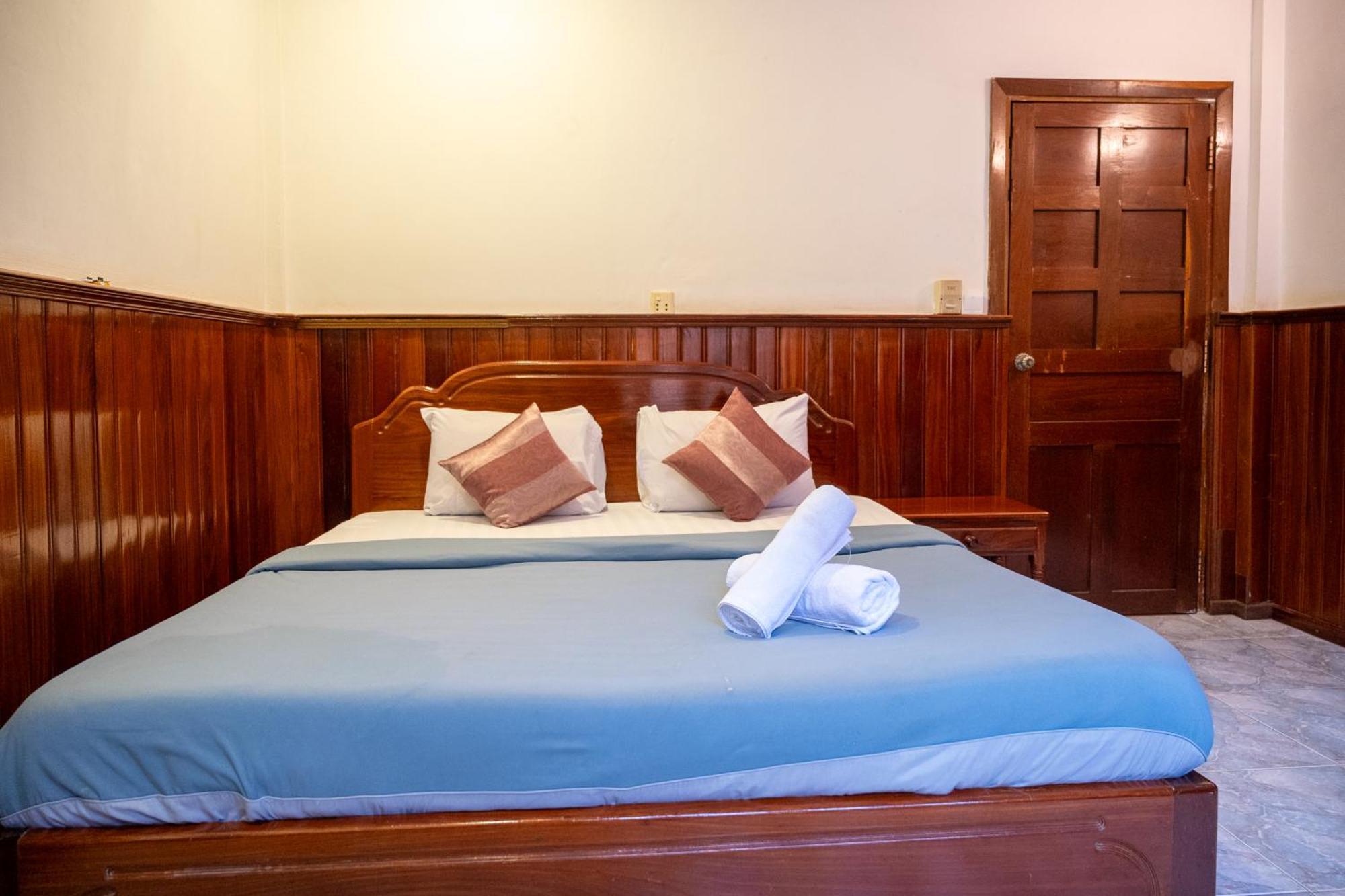 Makers Guesthouse Сиемрип Экстерьер фото